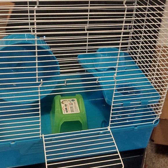 COPY - Small Pet cage - Picture 2 of 3